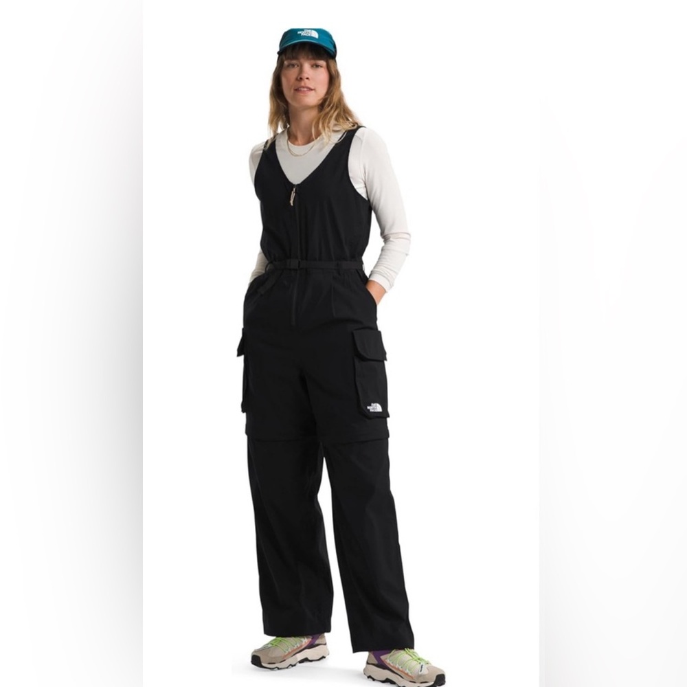 NWT North Face Class V Pathfinder One-Piece Bibs Womens Size XS